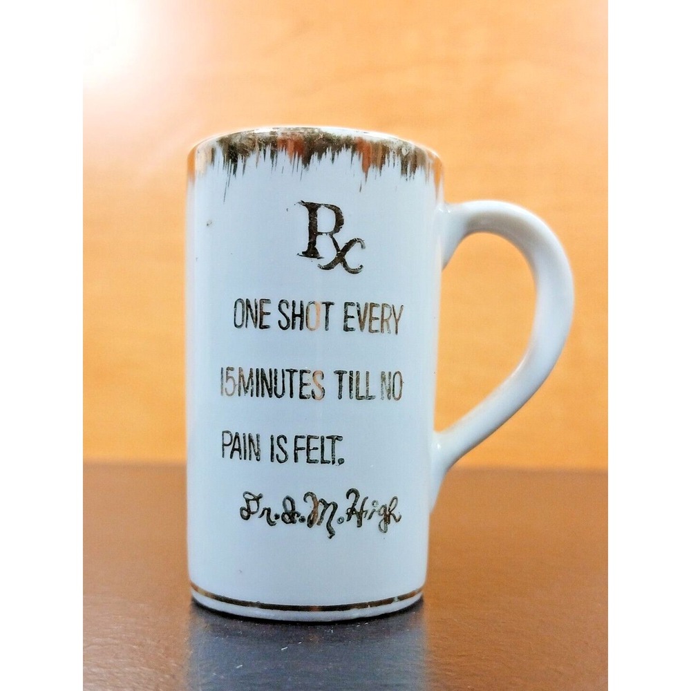 Massachusetts Mohawk Trail Shots drinking glass / cup VINTAGE!